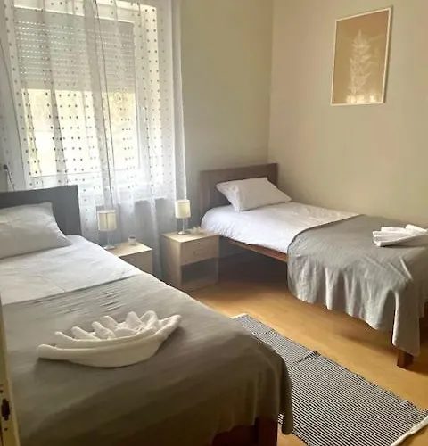 Alice Vendeghaz Bed & Breakfast